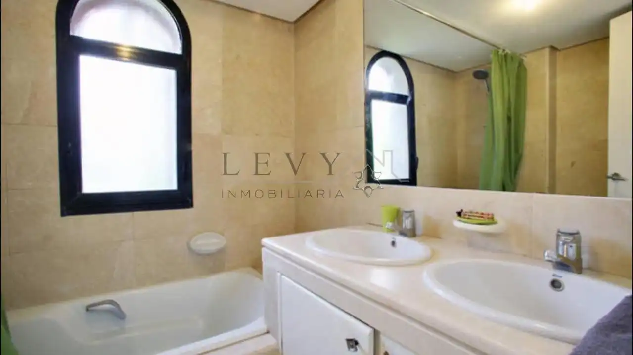 Bathroom of Houses for sale in Estepona  with Heating, Private garden and Terrace