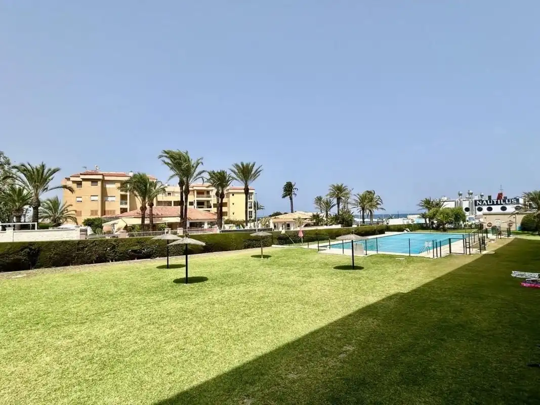 Apartament amb piscina en venda a Orihuela Costa, imagen 3