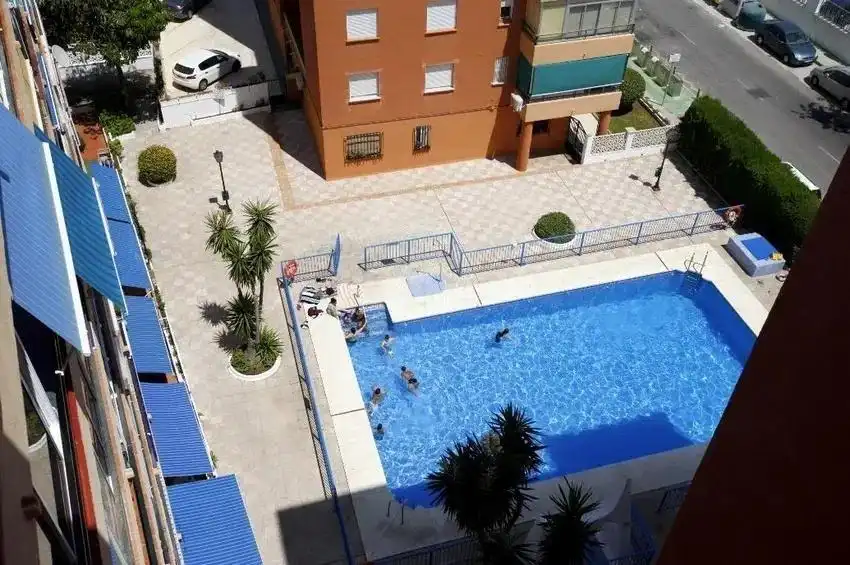 Piscina de Pis en venda en Torremolinos amb Aire condicionat i Piscina comunitària