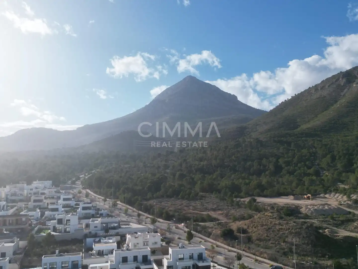 Vista exterior de Casa o chalet en venta en Polop con Aire acondicionado, Calefacción y Jardín privado