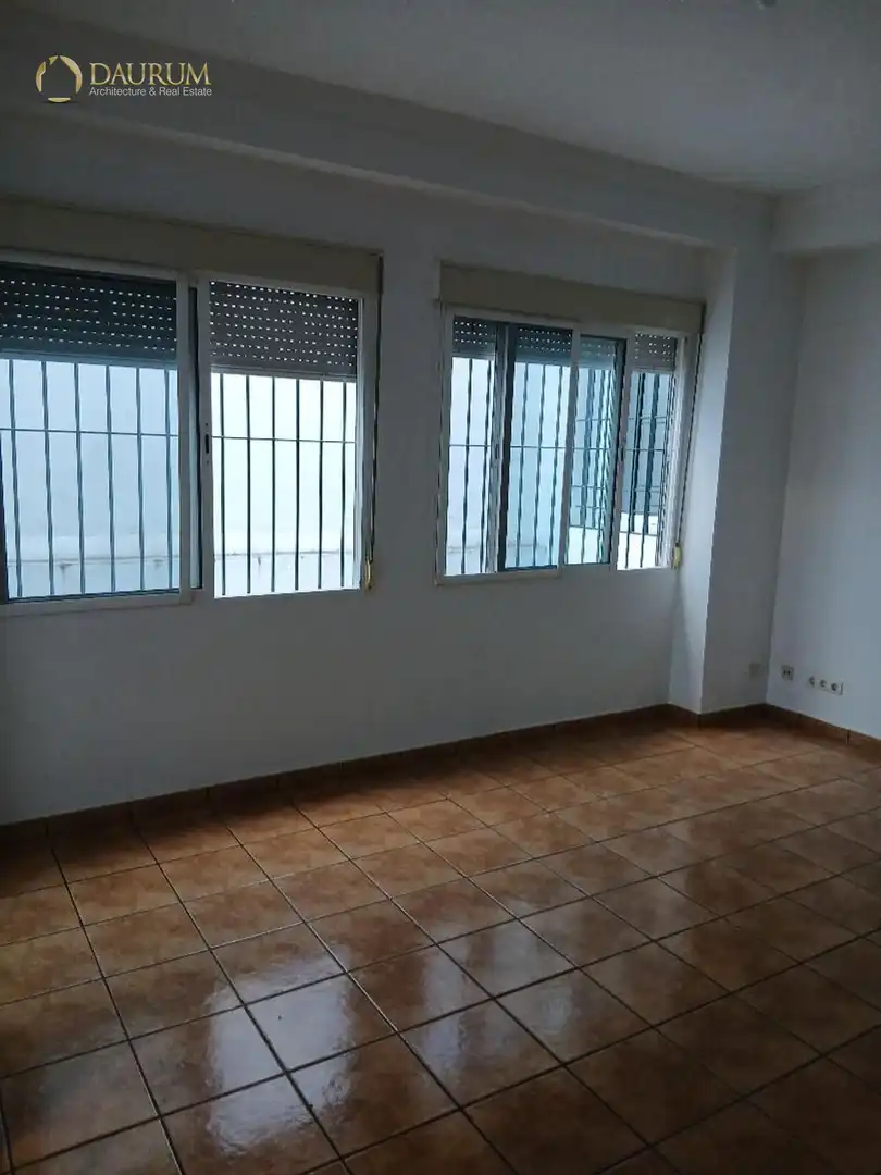 Casa en venda a REYES CATÓLICOS, imagen 5