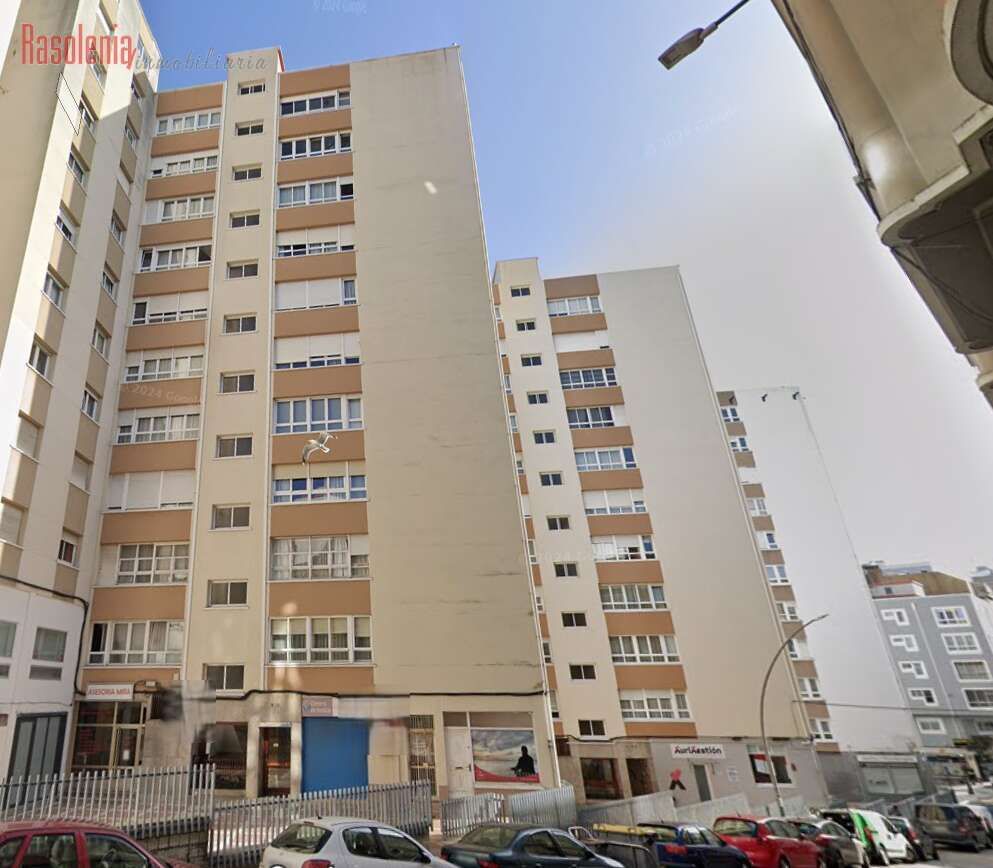 Vista exterior de Pis en venda en A Coruña Capital  amb Calefacció