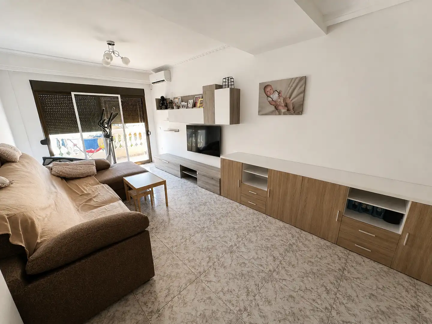 Sala de estar de Piso en venta en El Campello con Aire acondicionado, Calefacción y Amueblado