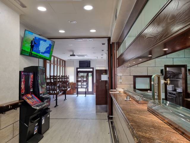 Local comercial en Venta en San Pedro y San Felices