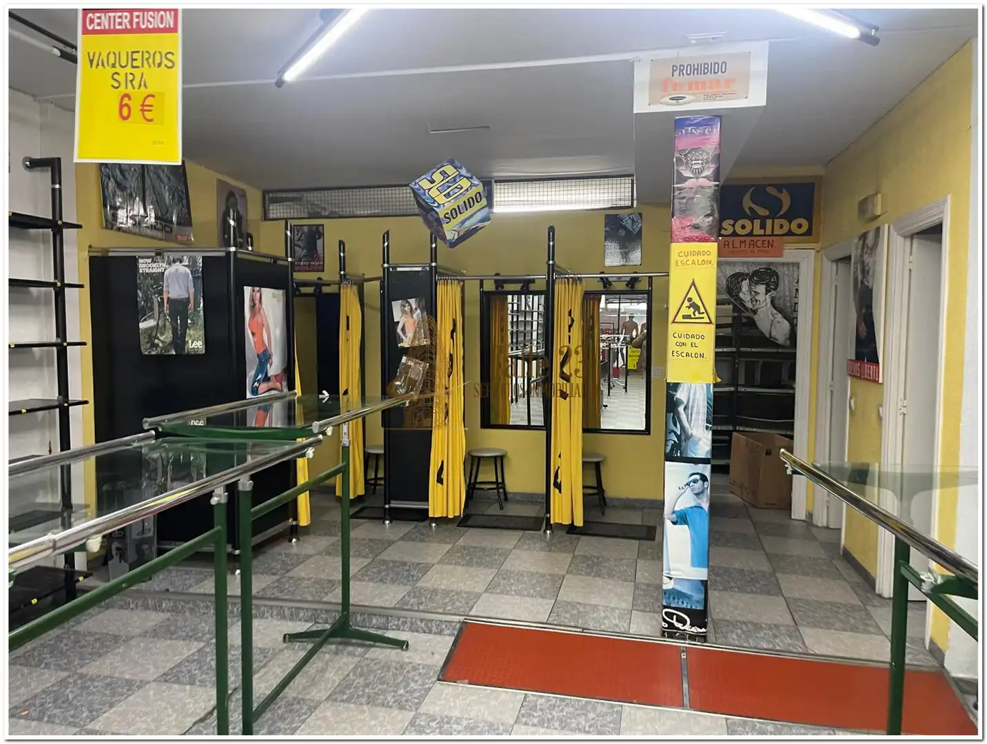Commercial properties for rent in Huelva  with Air Conditioner and Heating