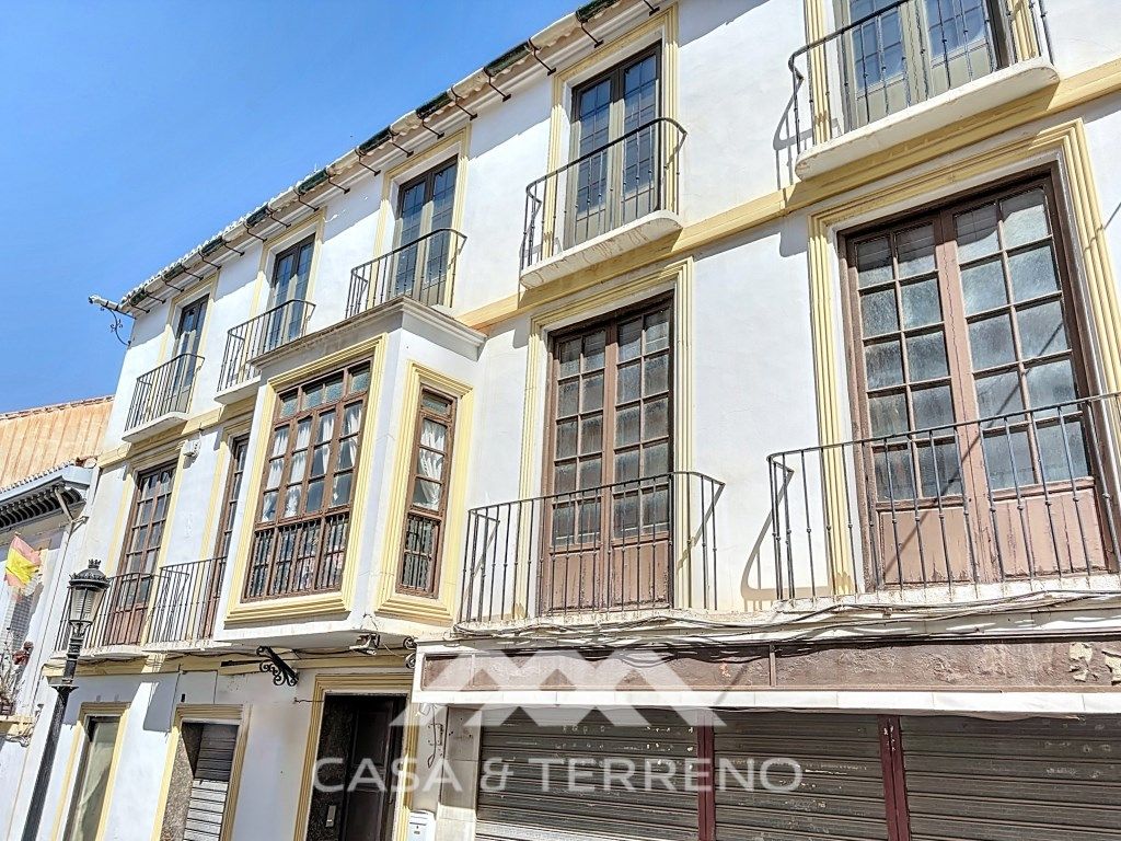 Exterior view of Single-family semi-detached for sale in Vélez-Málaga  with Balcony