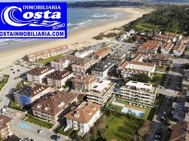 Baixos d'obra nova amb balcó en venda a Calle Isla de Mouro 9
