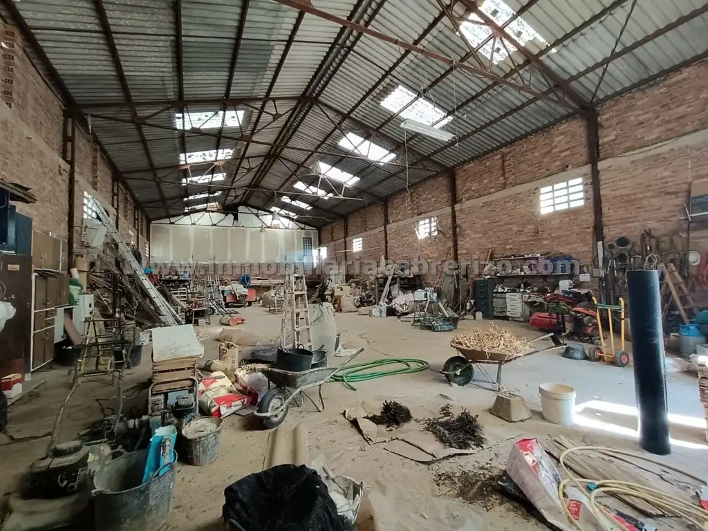 Nave industrial en venta en N/A, La Cava - Fardachón