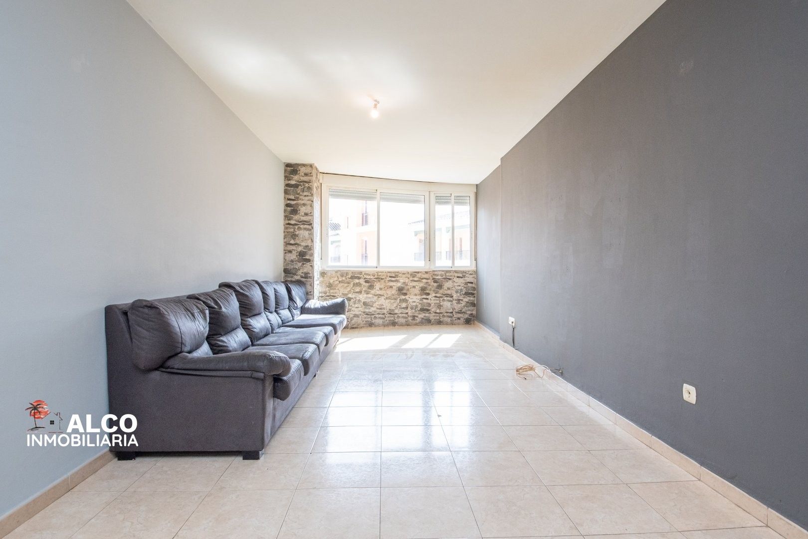 Living room of Flat for sale in Torrox  with Terrace and Furnished