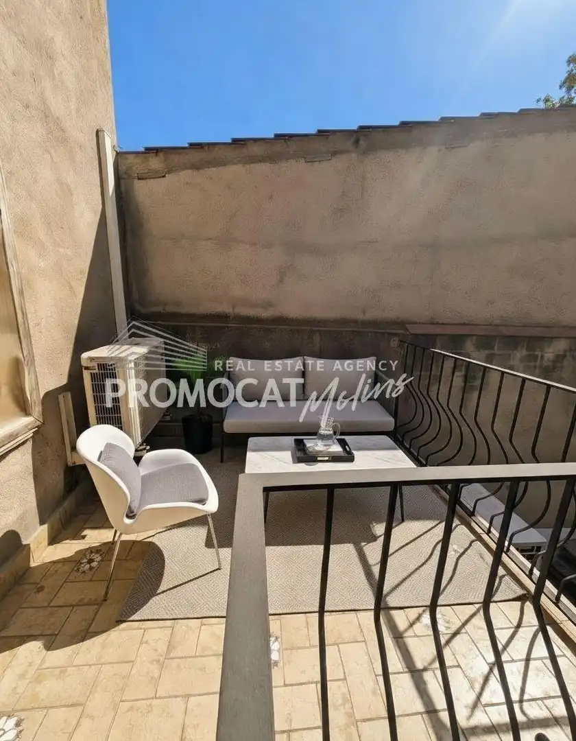 Terraza de Piso en venta en Molins de Rei con Aire acondicionado, Jardín privado y Terraza