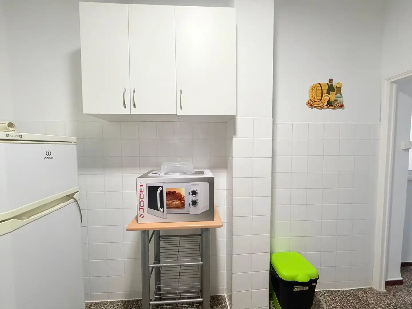 Cuina de Pis de lloguer en Cartagena amb Moblat i Balcó