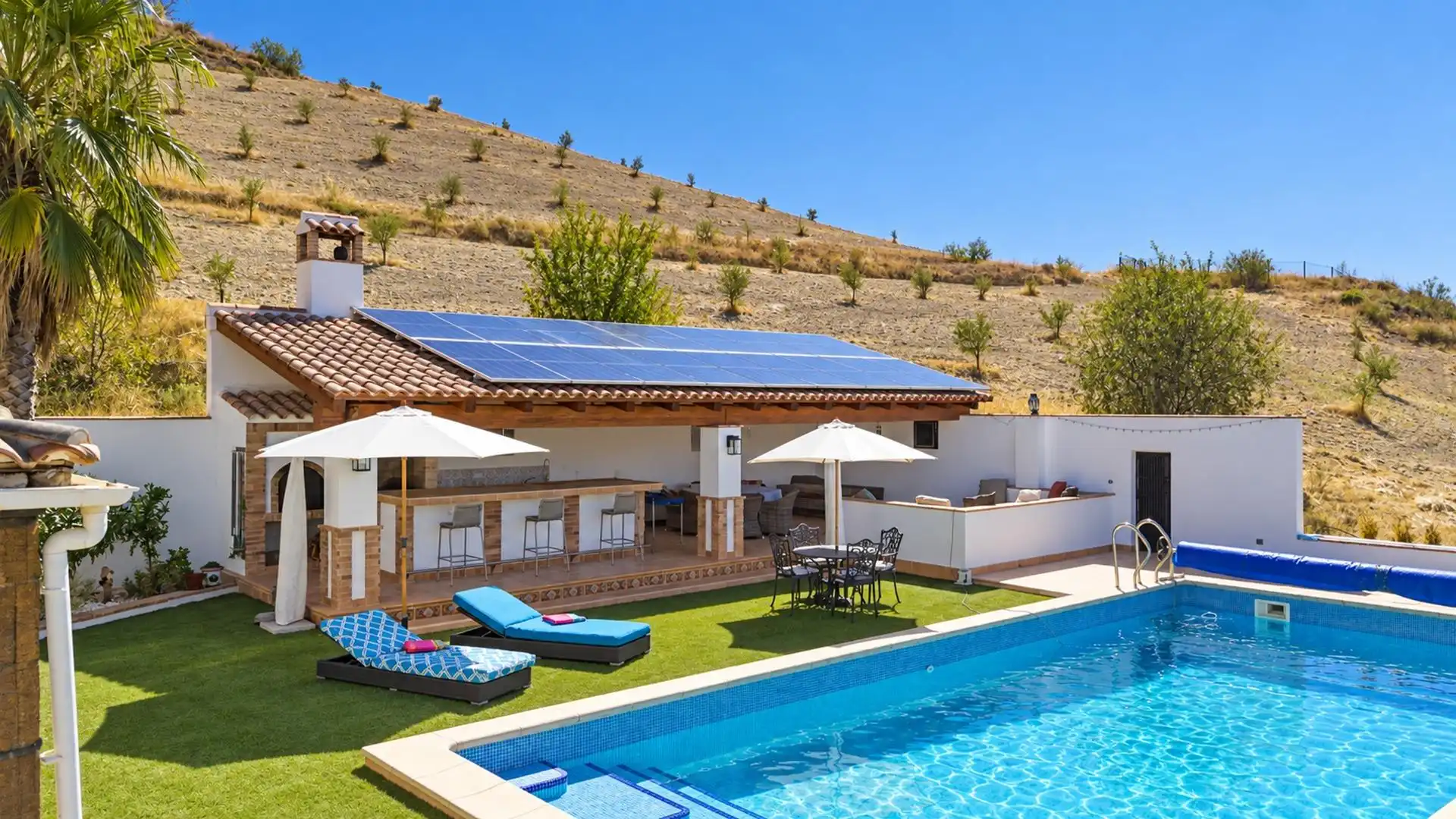 Villa con piscina in vendita a Santa Cruz del Comercio, imagen 3