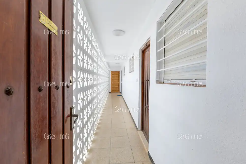 Apartamento en venta en La Pobla de Farnals con Terraza, Amueblado y Piscina comunitaria