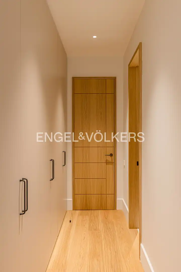 Wohnung zum Verkauf in Madrid mit Klimaanlage, Heizung und Terrasse
