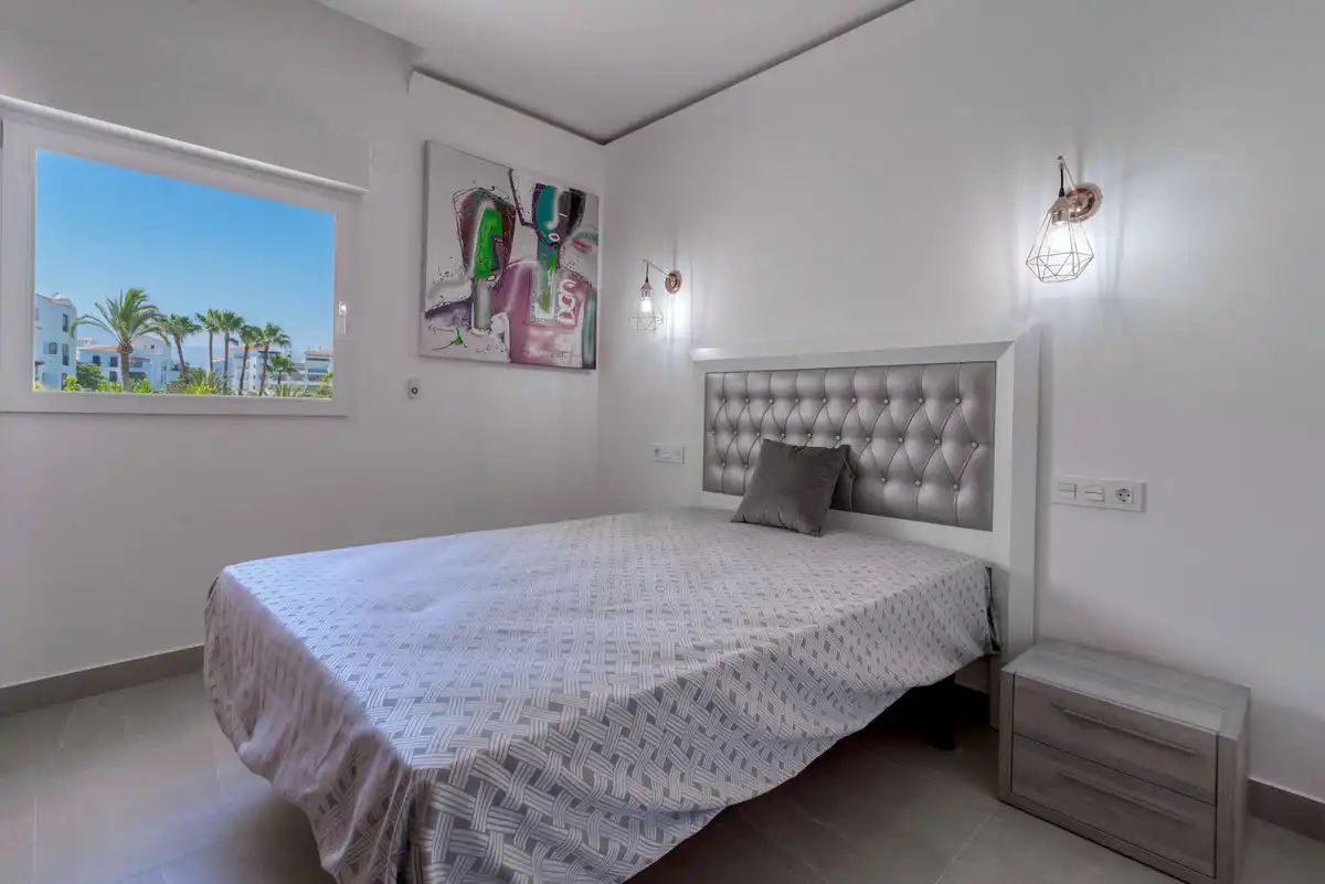 Wohnung mit Aufzug zum Verkauf in Nueva Andalucía, imagen 11