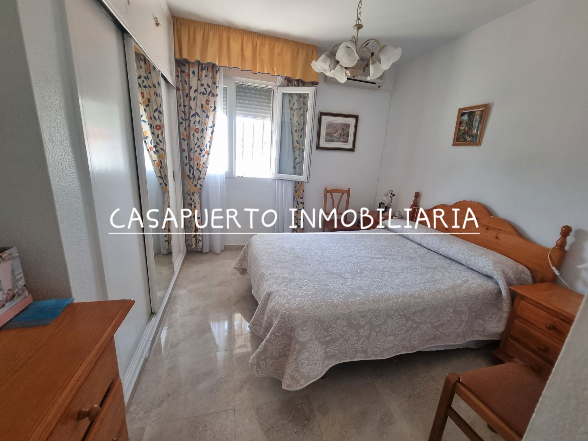 Bedroom of House or chalet to rent in El Puerto de Santa María  with Air Conditioner, Private garden and Storage room