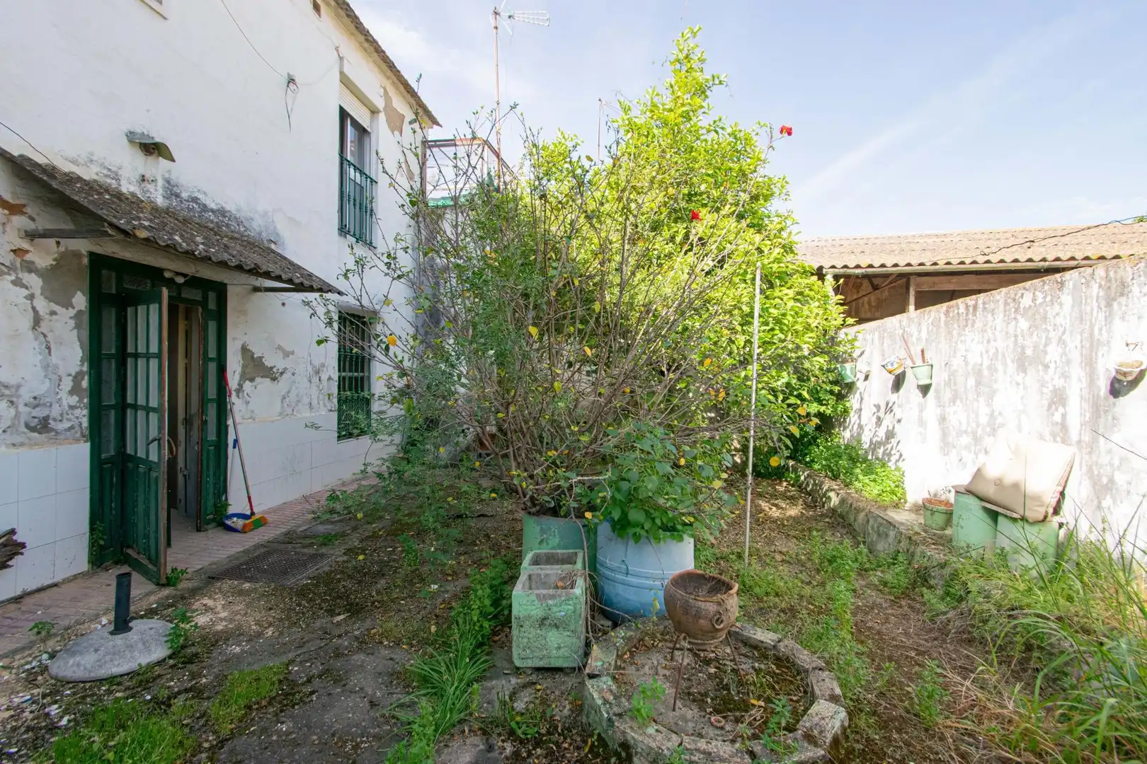 Vista exterior de Residencial en venta en Dos Hermanas