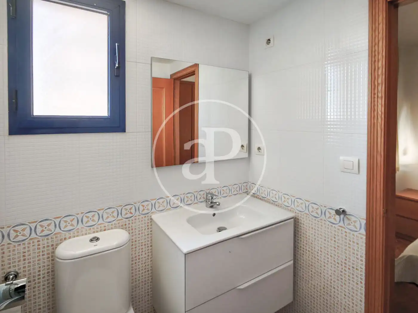 Baño de Piso de alquiler en Valencia con Aire acondicionado, Calefacción y Terraza