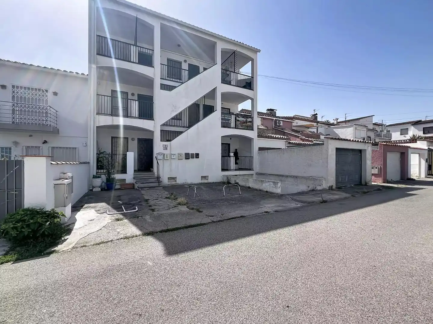 Vista exterior de Apartamento en venta en Empuriabrava con Aire acondicionado, Trastero y Amueblado