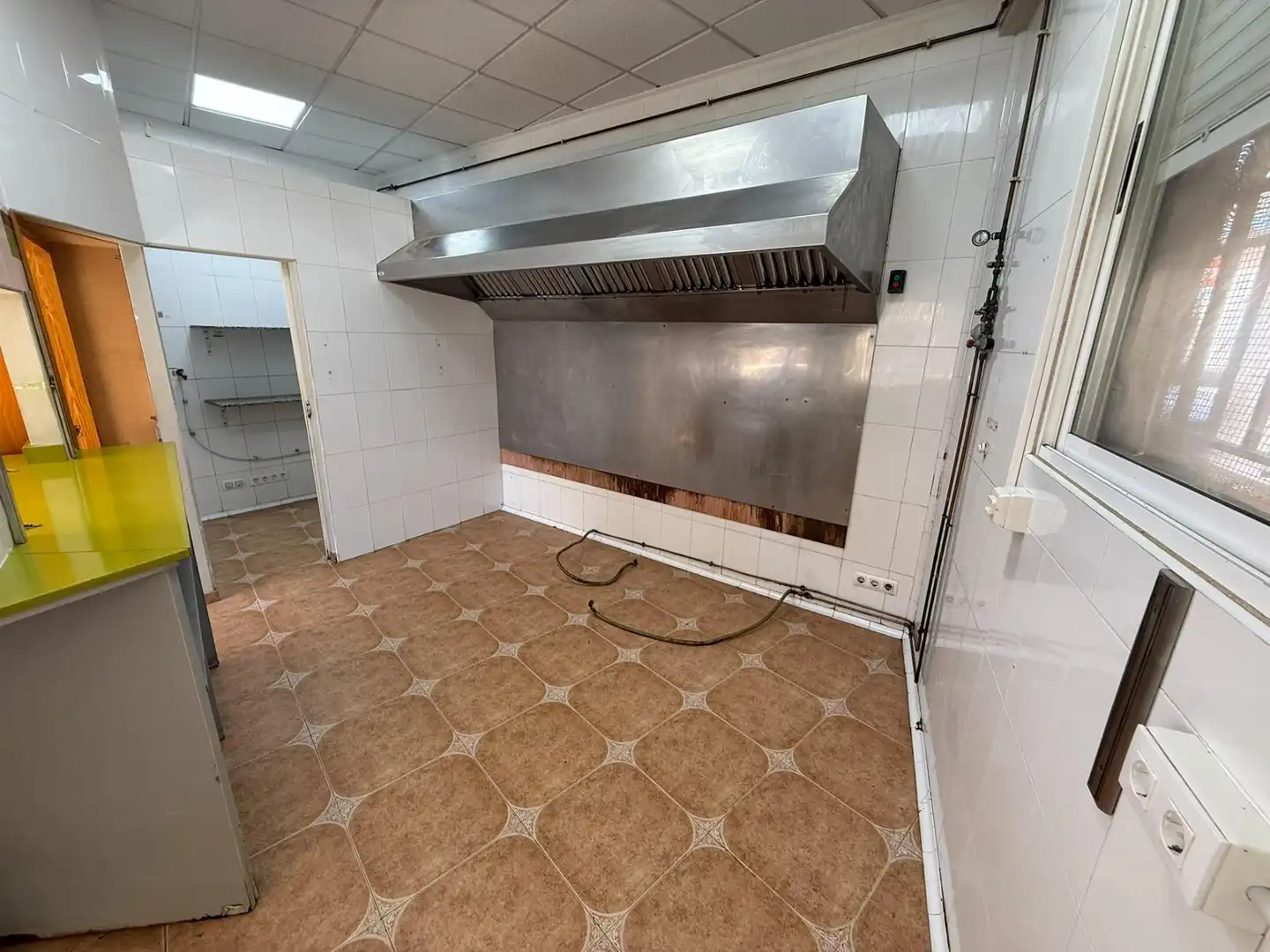 Cuina de Local de lloguer en Águilas