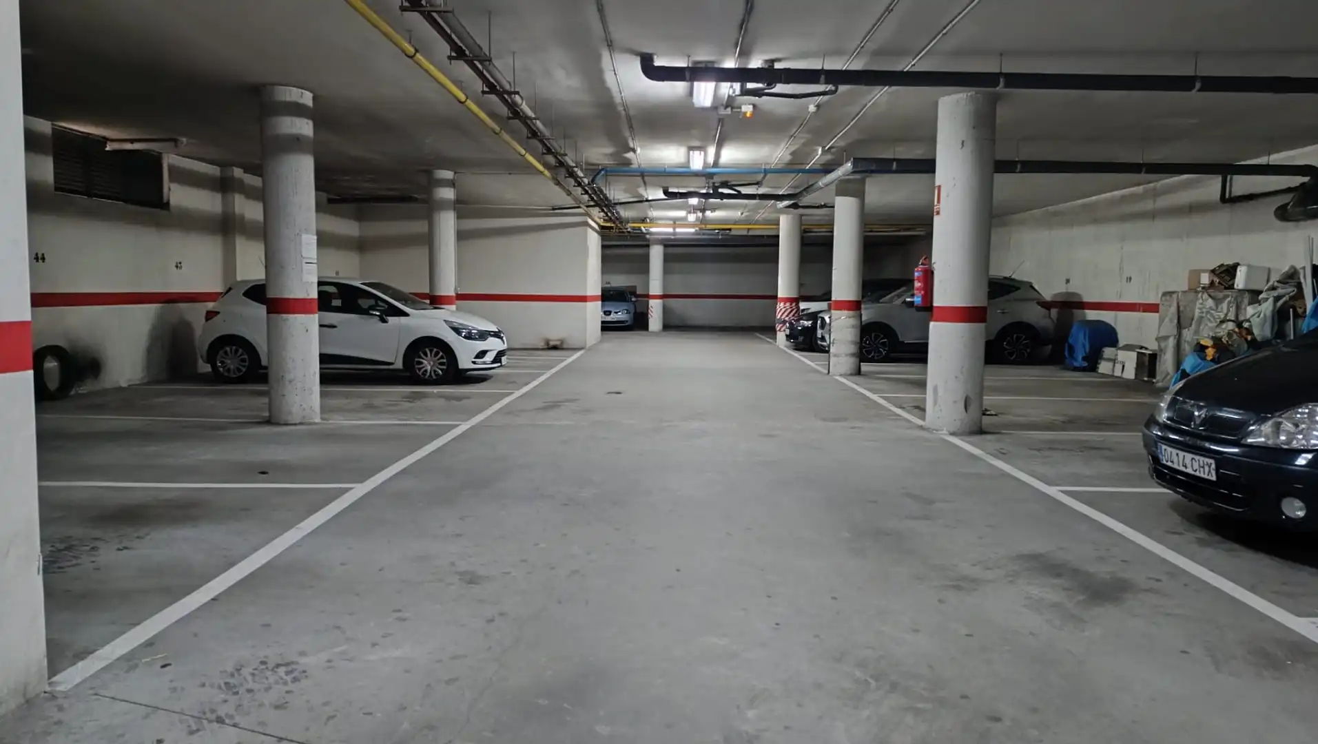 Parkplatz von Wohnung zum Verkauf in Castellanos de Moriscos mit Heizung, Möbliert und Ofen