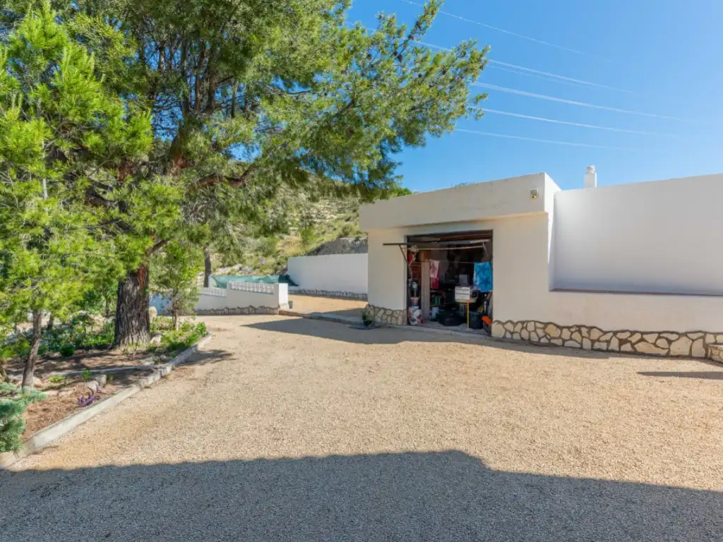 Casa o xalet en venda en Aigües amb Terrassa, Piscina i Forn