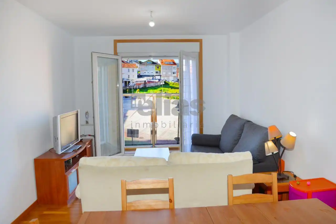Living room of Flat for sale in Cabana de Bergantiños  with Heating, Storage room and Furnished