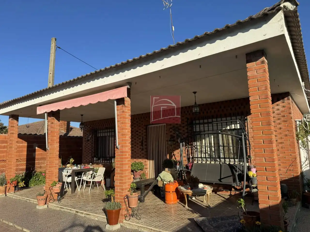 Chalet con piscina en venta en Villanueva de la Serena, imagen 2