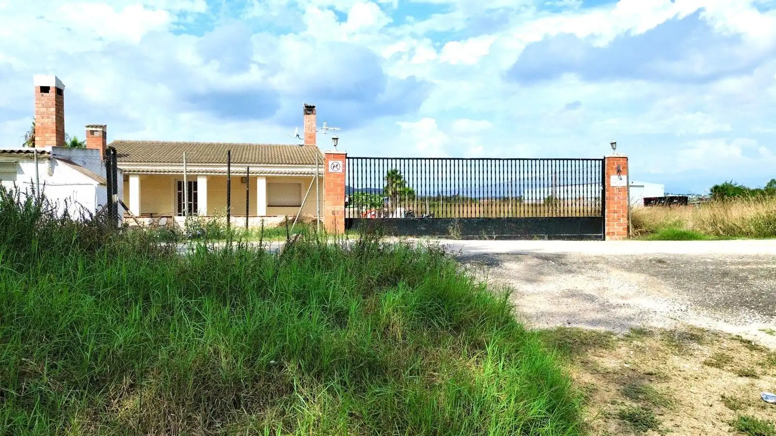 Houses for sale in Amposta