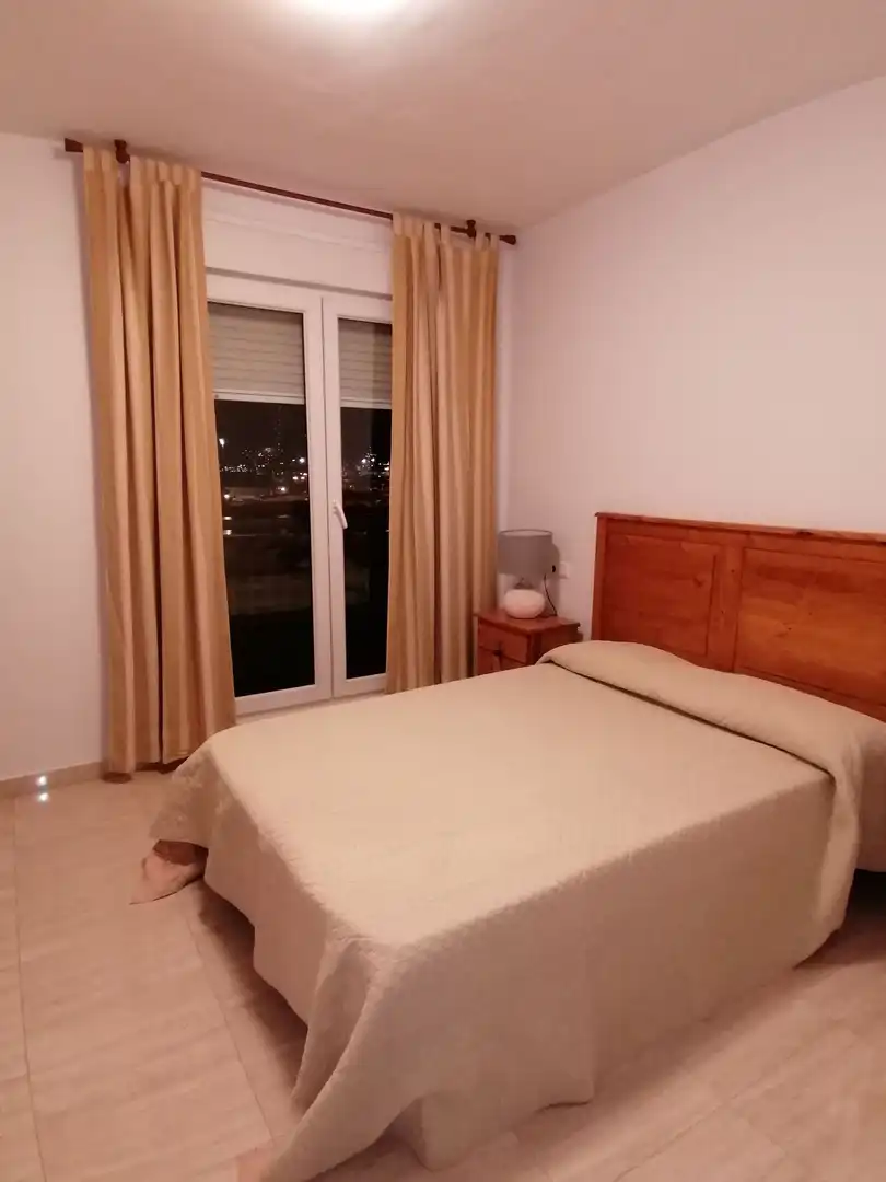 Schlafzimmer von Wohnung zur Miete in Algeciras mit Terrasse und Möbliert