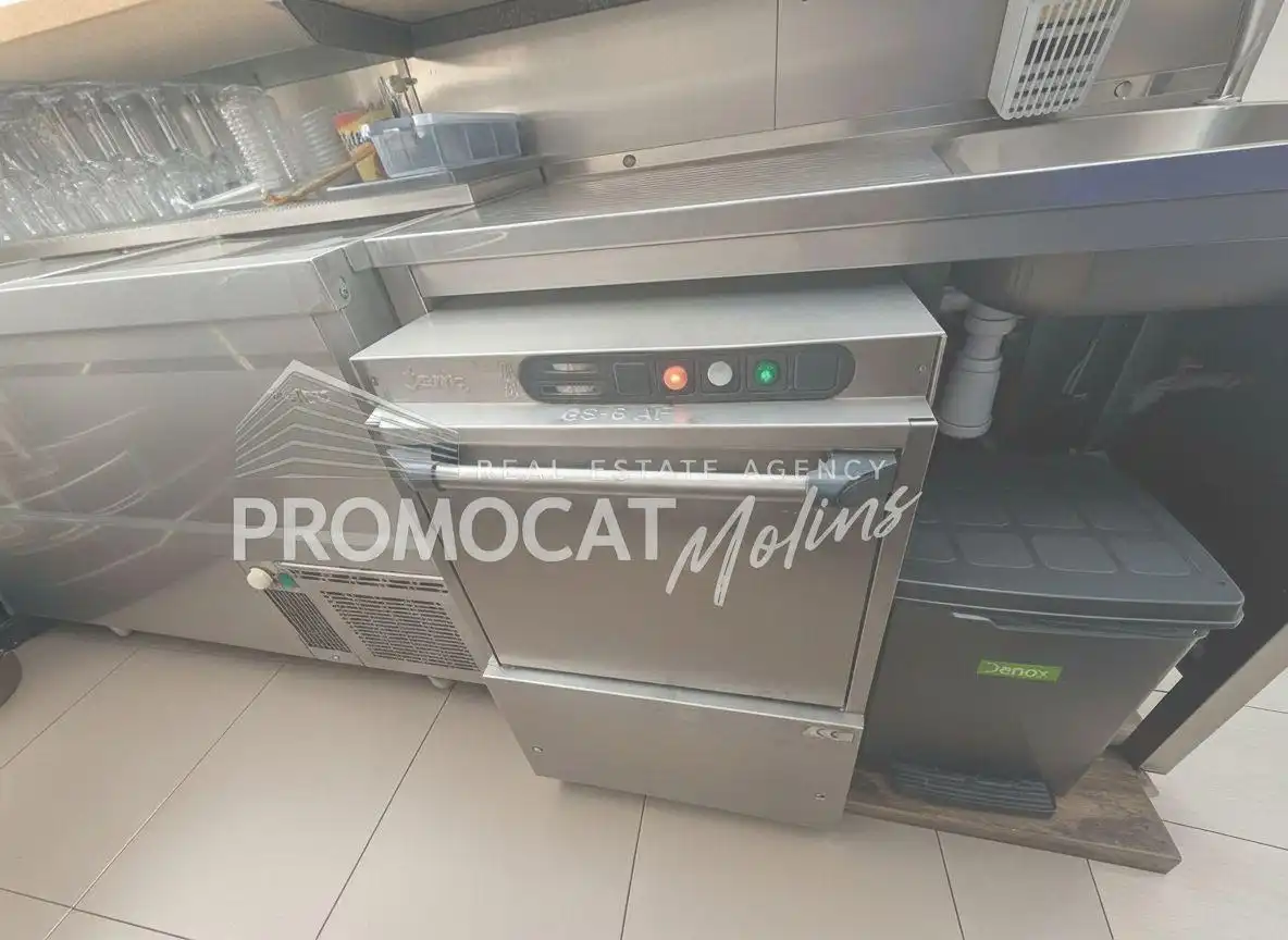 Local comercial en traspàs a de Catalunya, imagen 12
