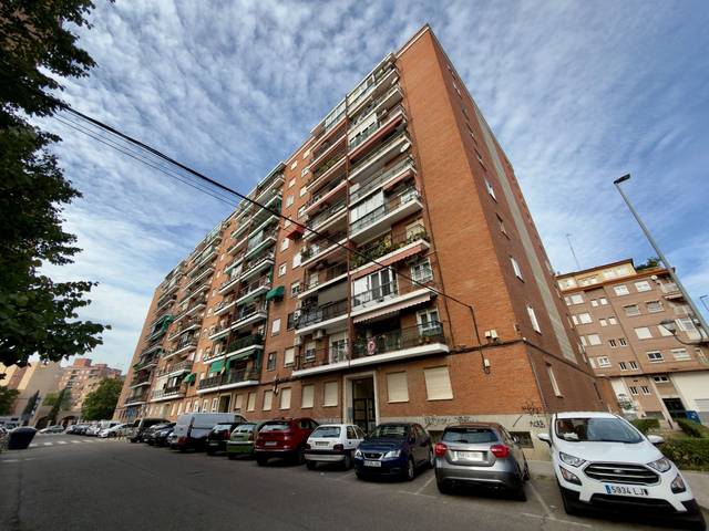 Piso en Venta en Juventino Nieto Blanco en El Pilar - La Estación