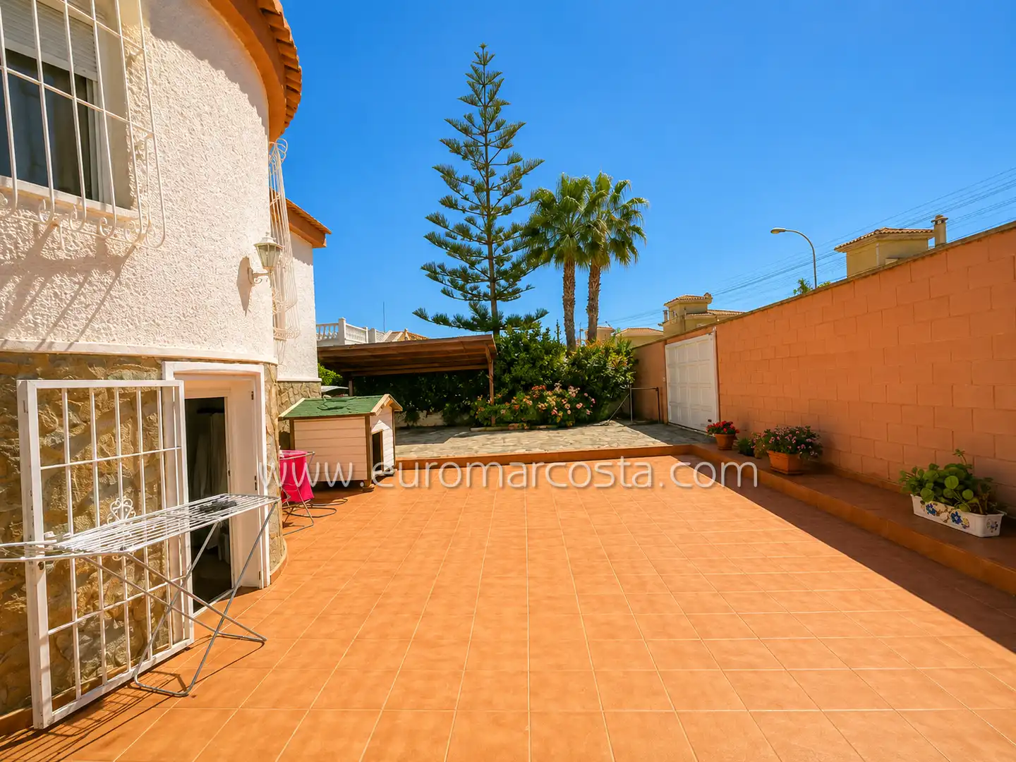 Chalet con piscina en venta en Calle Debussy, imagen 4