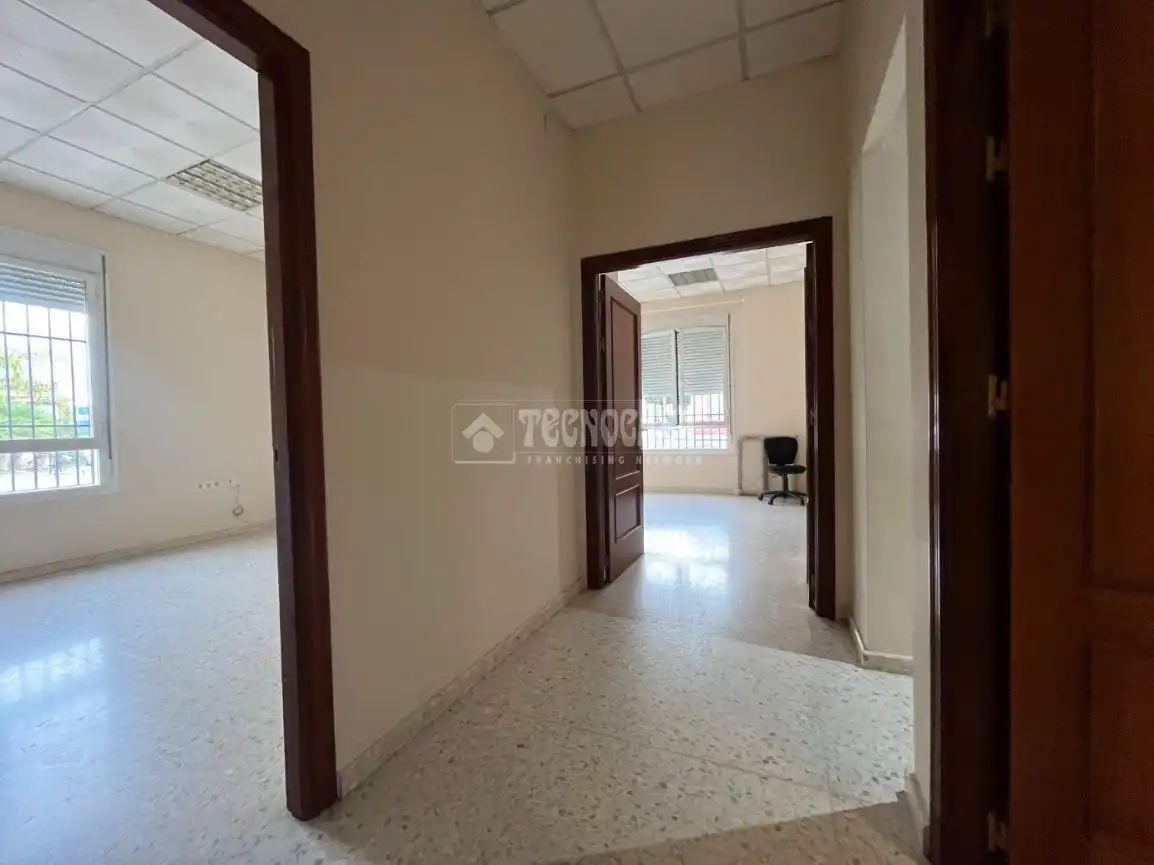 Commercial properties for rent in Pilas
