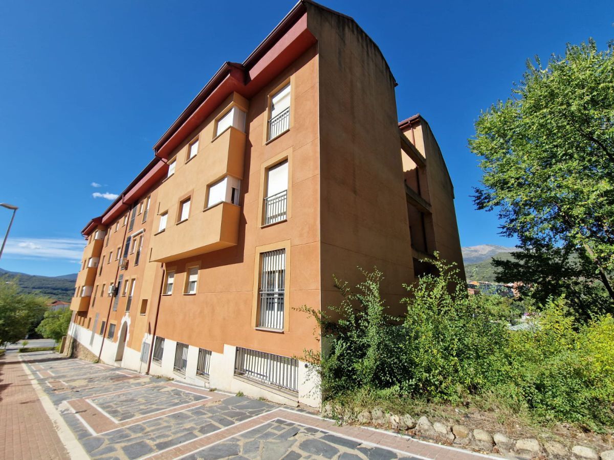 Exterior view of Flat for sale in Jarandilla de la Vera