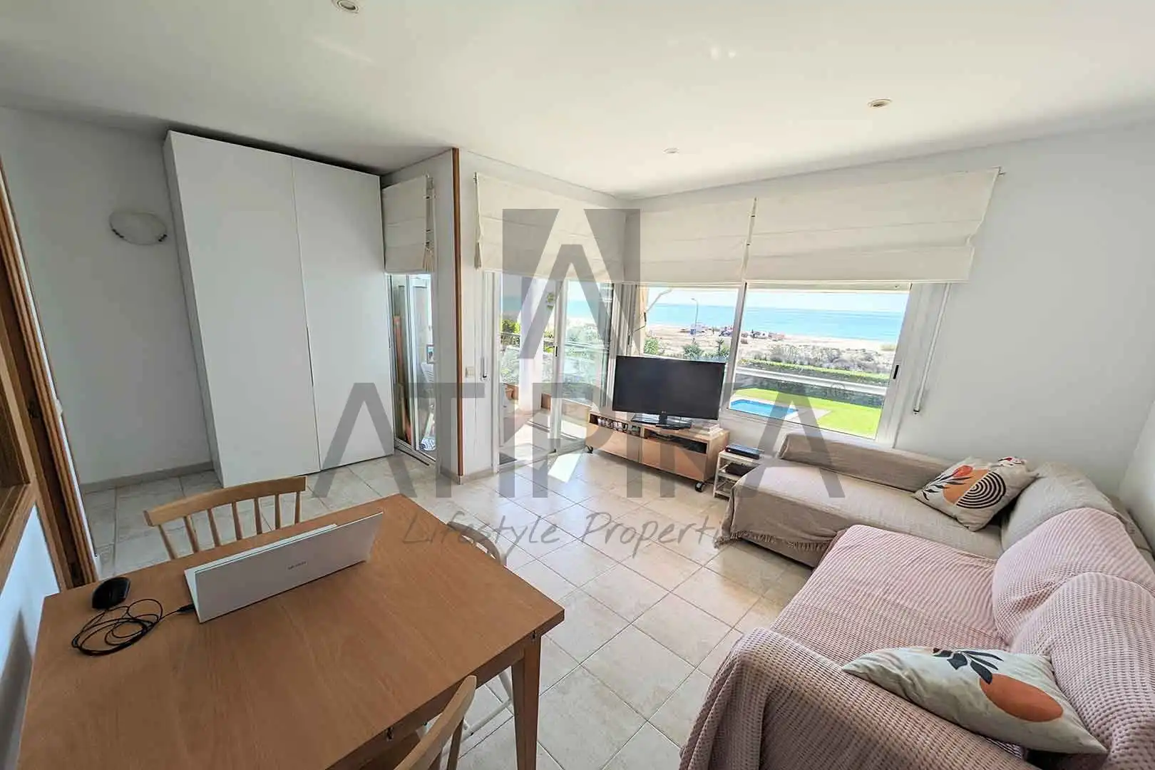 Terraza de Piso en venta en Castelldefels con Calefacción, Terraza y Trastero