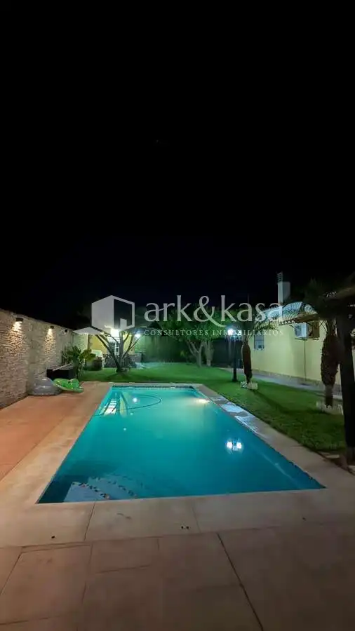 Swimming pool of Houses for sale in Llíria  with Air Conditioner, Heating and Private garden