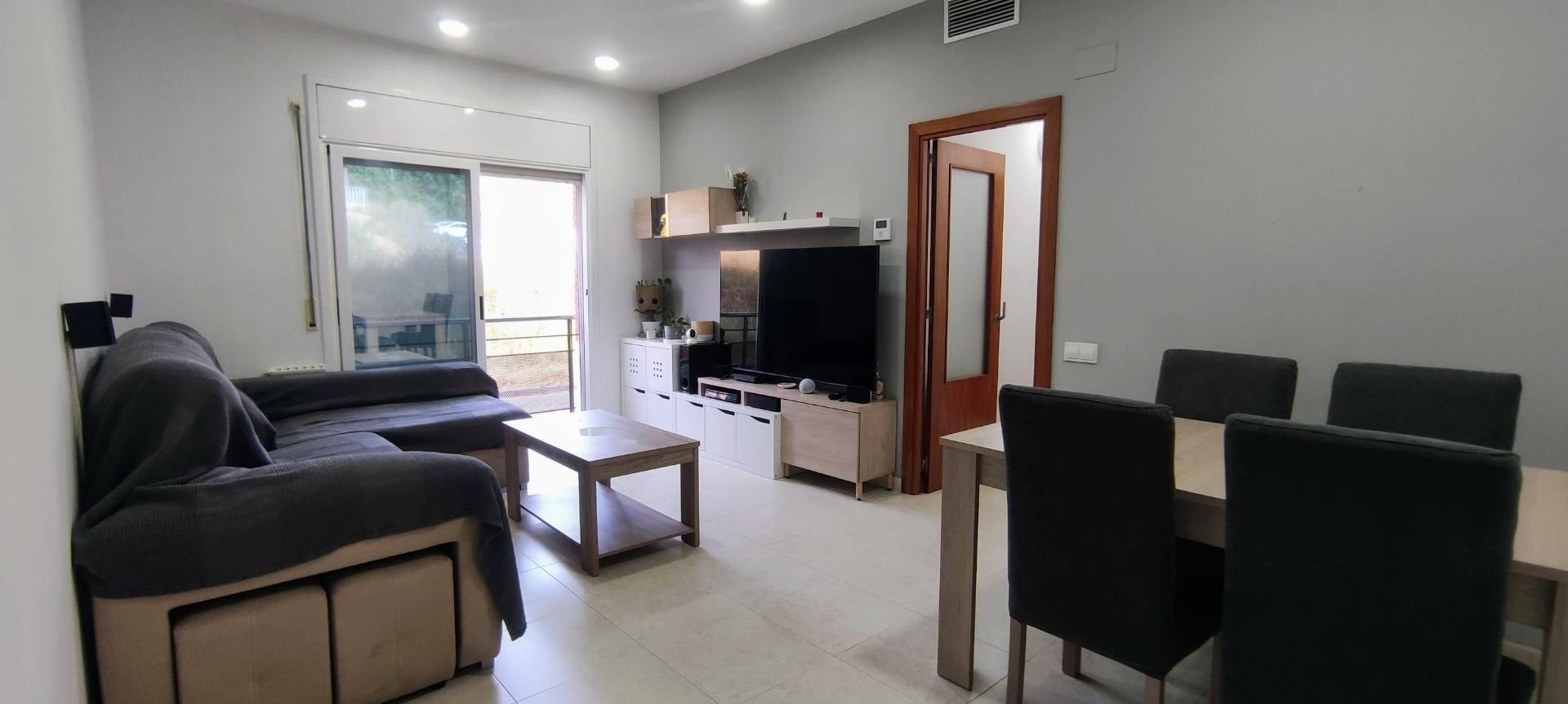 Sala d'estar de Planta baixa en venda en Santa Eulàlia de Ronçana amb Traster