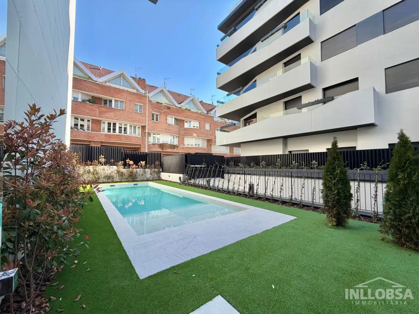 Piscina de Piso de alquiler en Manresa con Aire acondicionado, Calefacción y Jardín privado