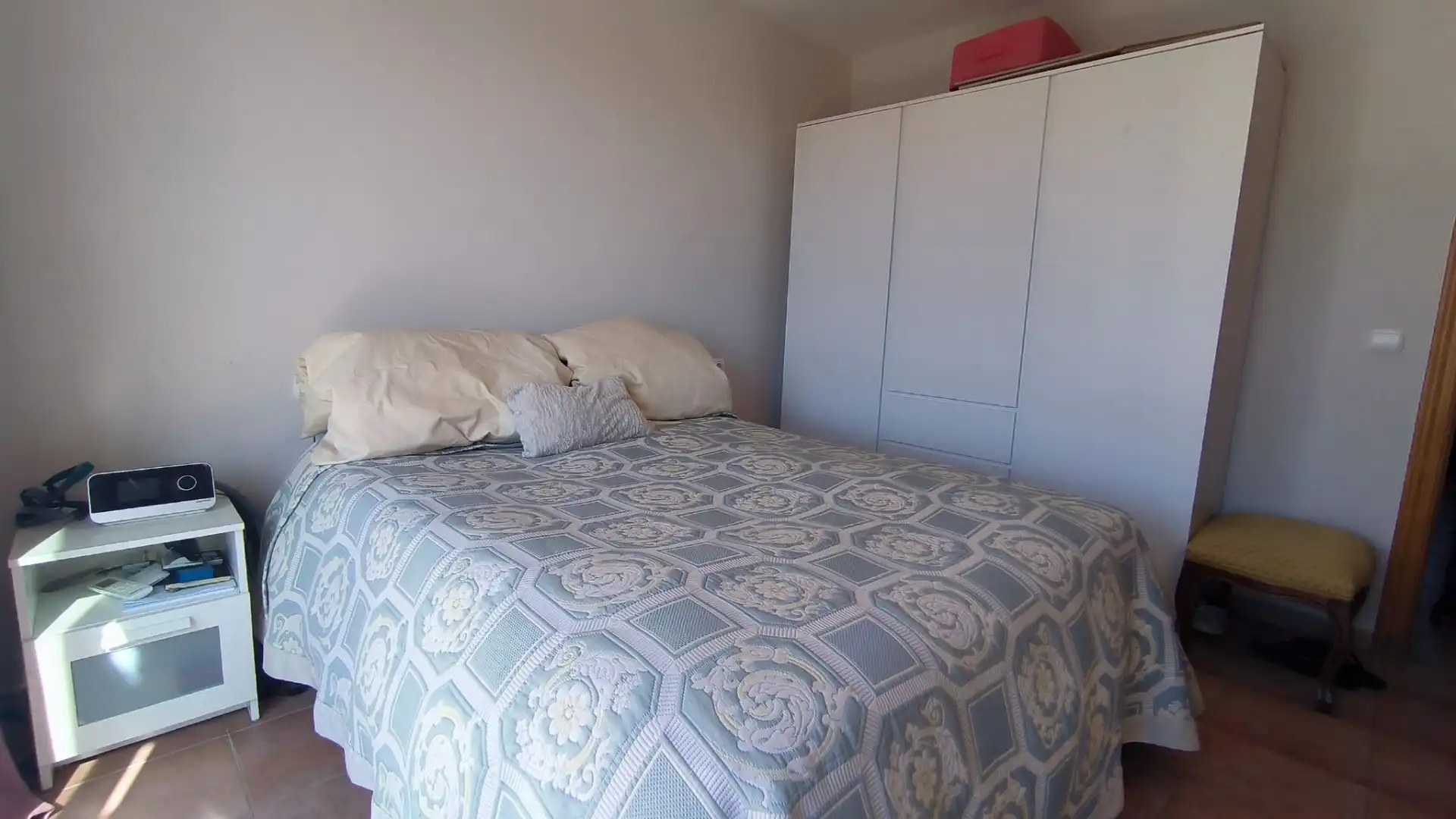 Habitación de Casa o chalet en venta en La Nucia con Aire acondicionado, Calefacción y Jardín privado