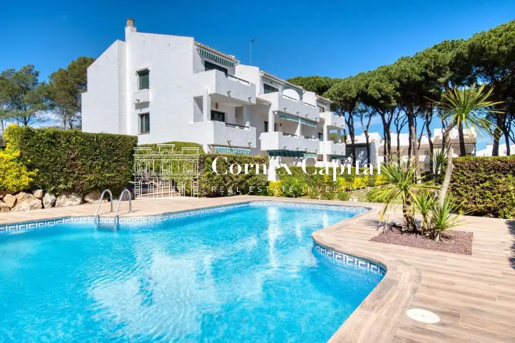 Exterior view of Flat for sale in Pals  with Private garden, Terrace and Swimming Pool