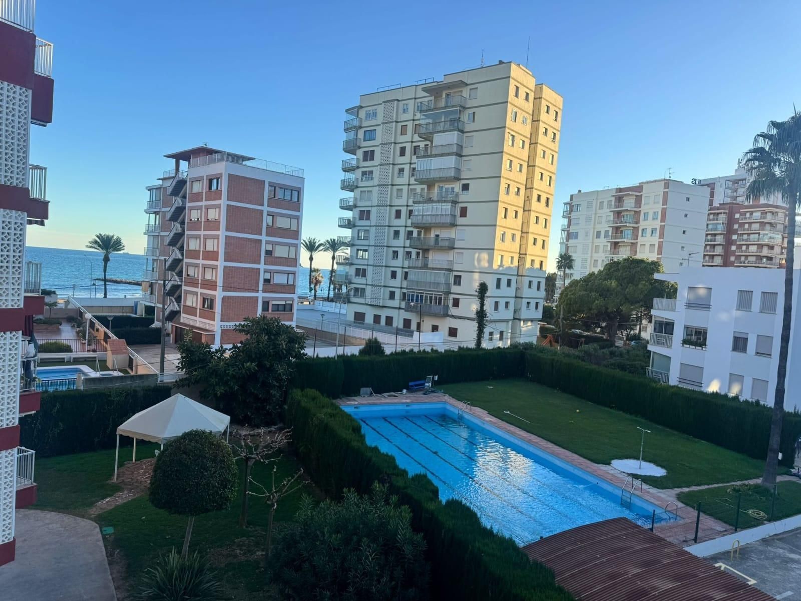 Swimming pool of Apartment to rent in Benicasim / Benicàssim  with Air Conditioner, Heating and Private garden