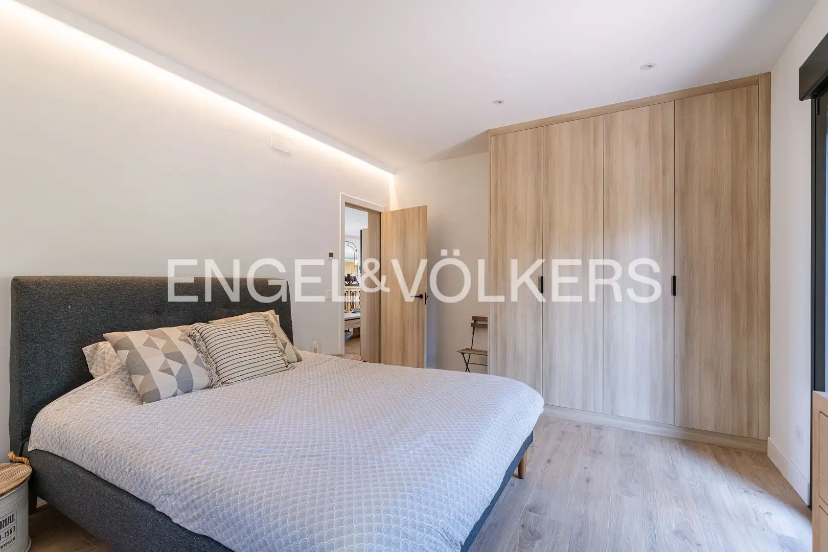 Bedroom of Houses for sale in Valdemorillo  with Air Conditioner, Heating and Private garden