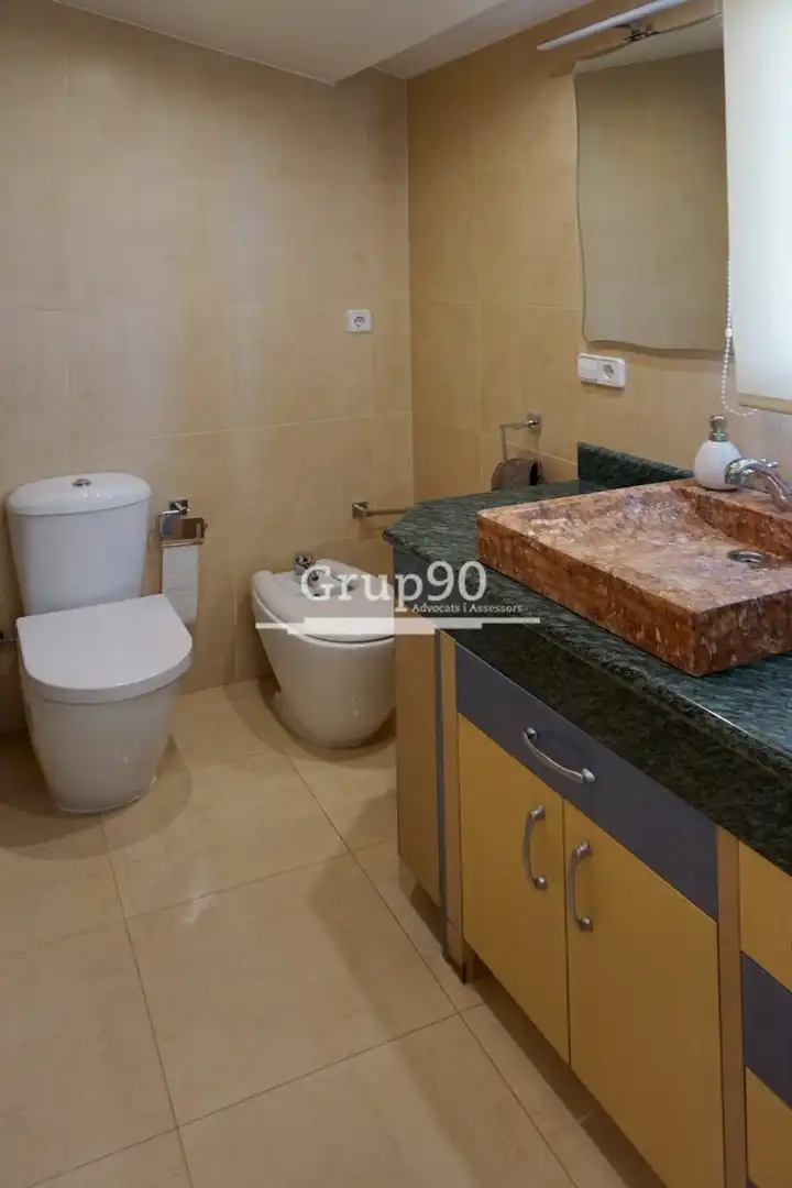 Baño de Ático en venta en Alguaire con Aire acondicionado, Calefacción y Terraza