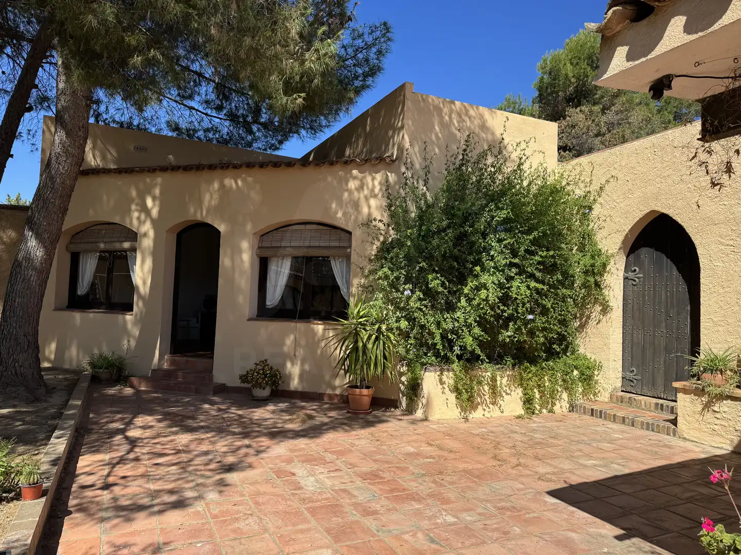 Vista exterior de Finca rústica en venda en El Molar (Tarragona) amb Calefacció, Terrassa i Piscina