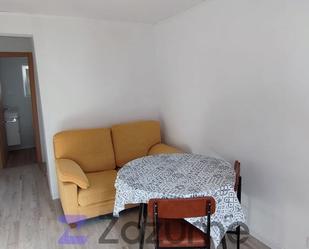 Bedroom of Flat to rent in Salamanca Capital  with Heating, Parquet flooring and Furnished