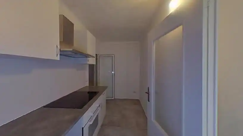 Casa aparellada en venda a calle Jota, imagen 3