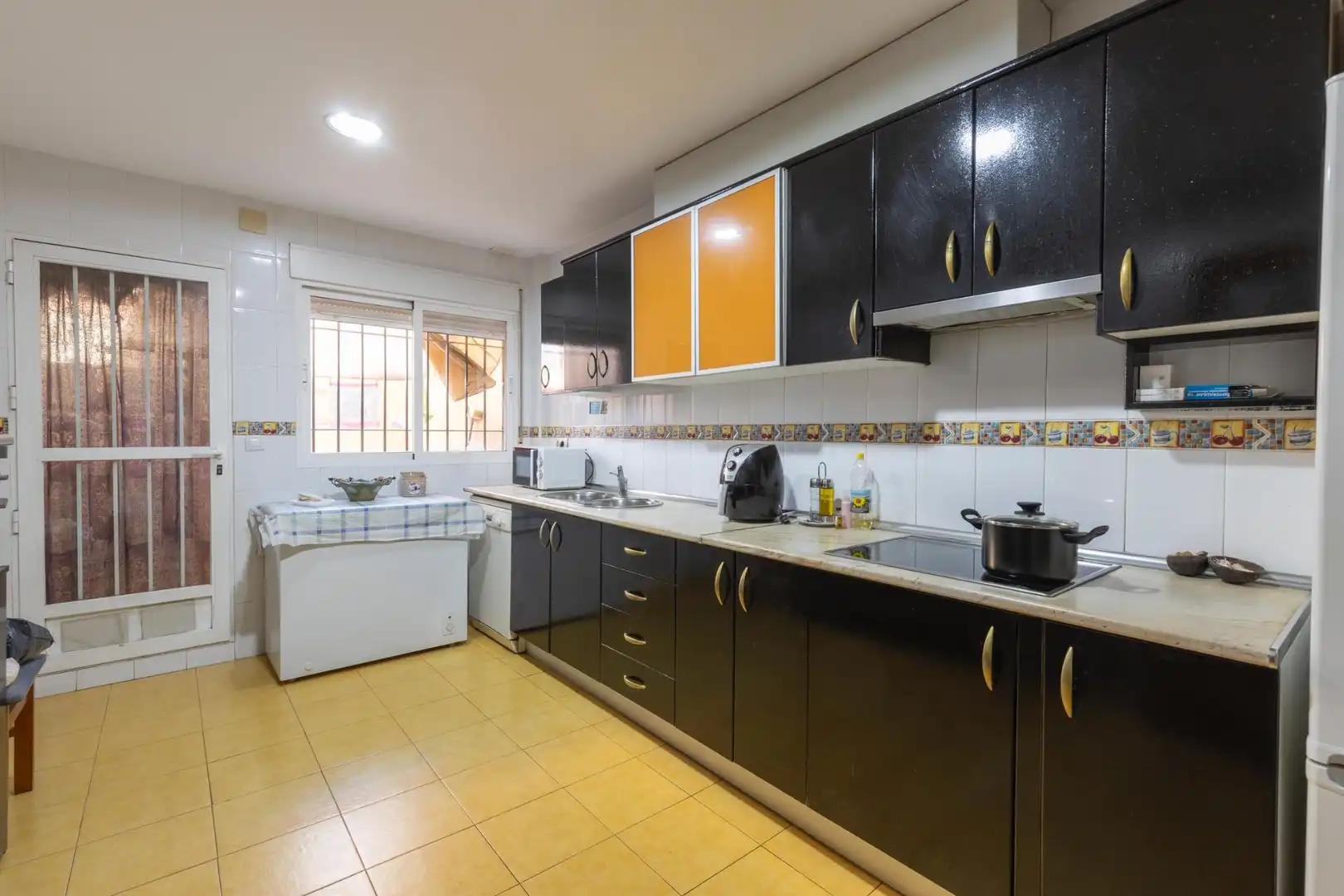 Cocina de Casa adosada en venta en Chauchina con Trastero y Balcón