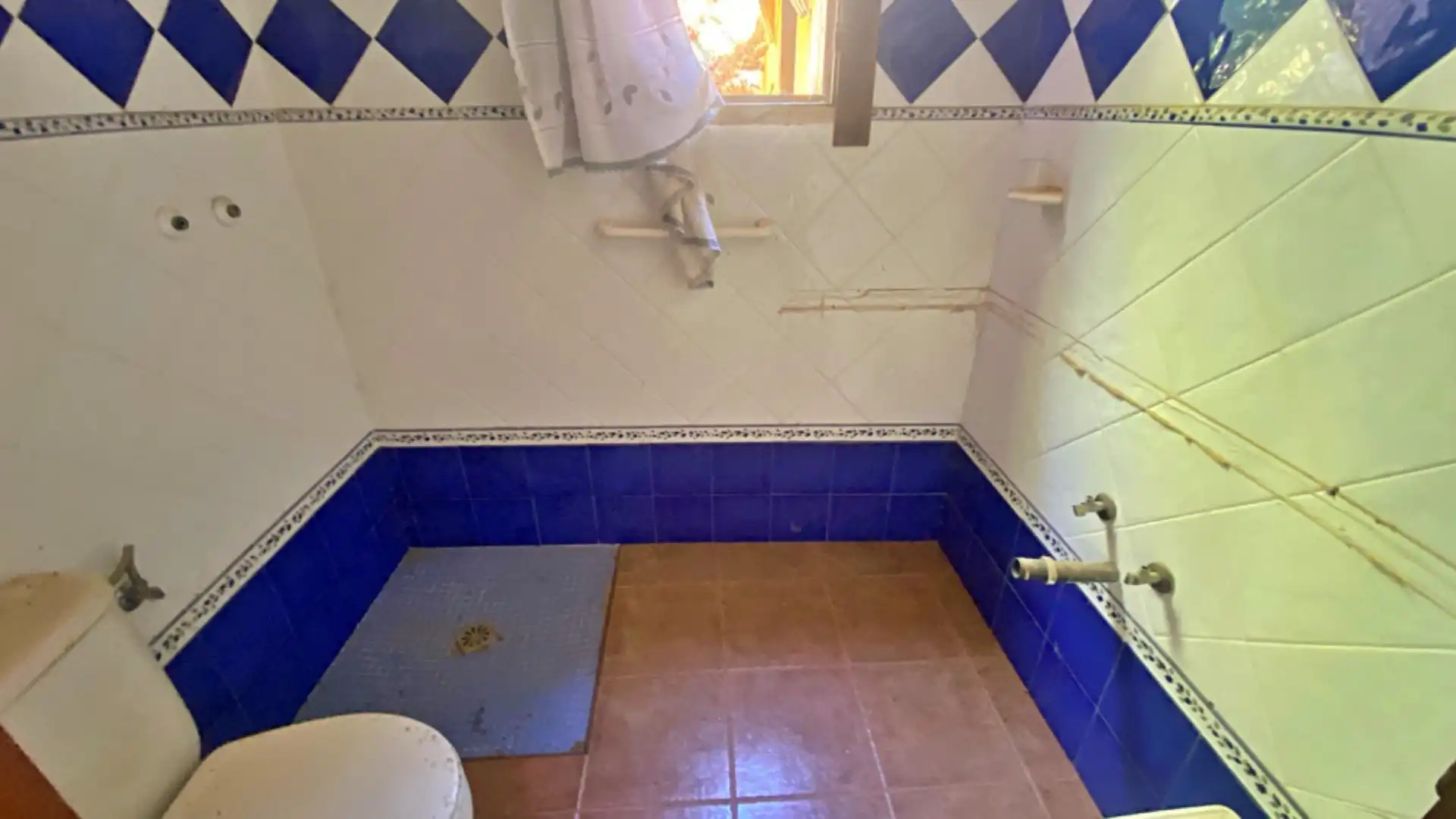 Baño de Finca rústica en venta en Alhama de Murcia