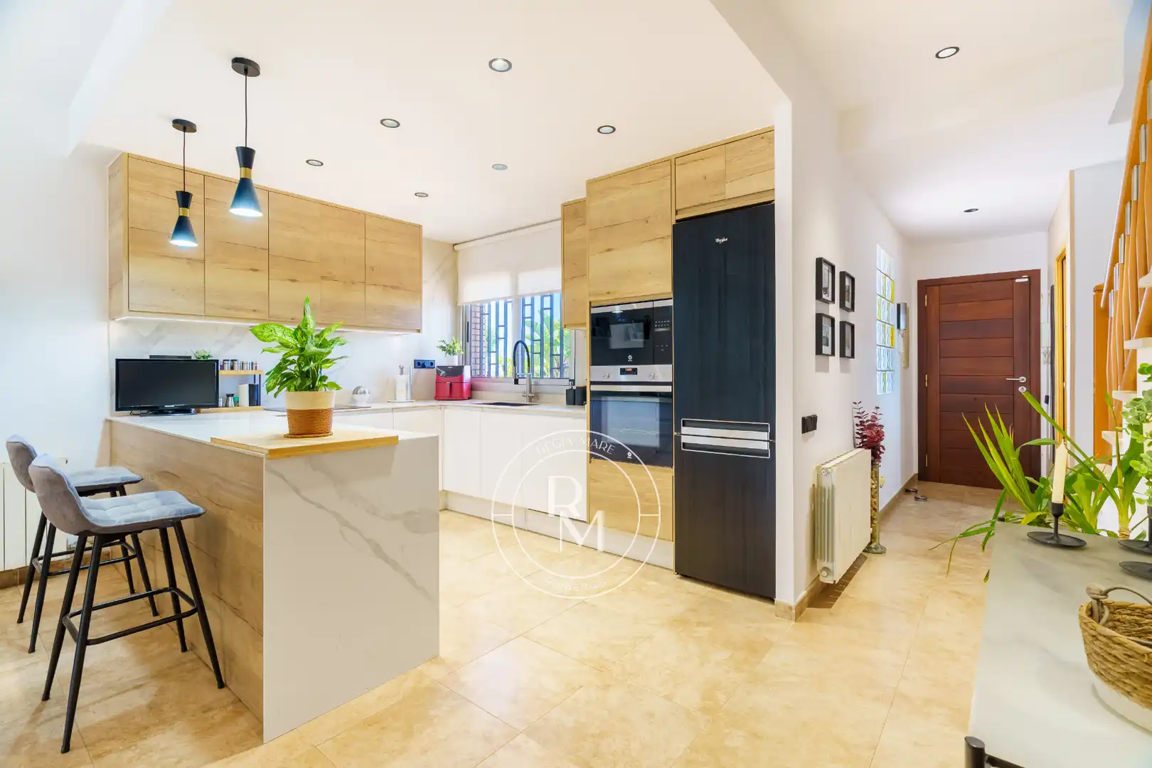Cocina de Casa adosada en venta en Roda de Berà con Aire acondicionado, Calefacción y Jardín privado